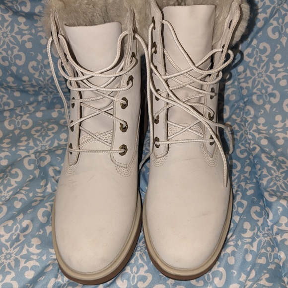 Timberland women's boots with fur rim - Picture 1 of 3